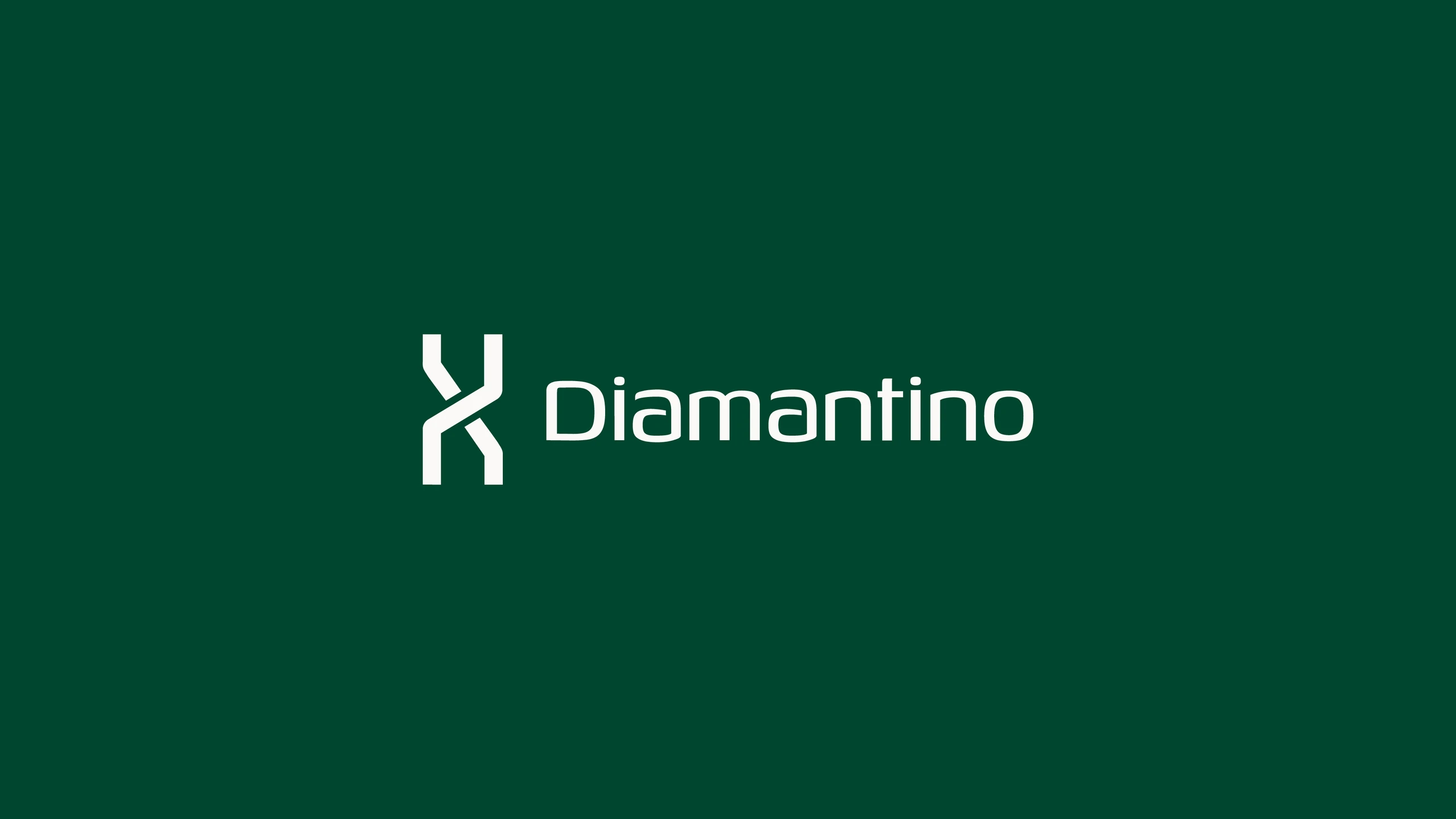 Diamantino logo in white on moss green